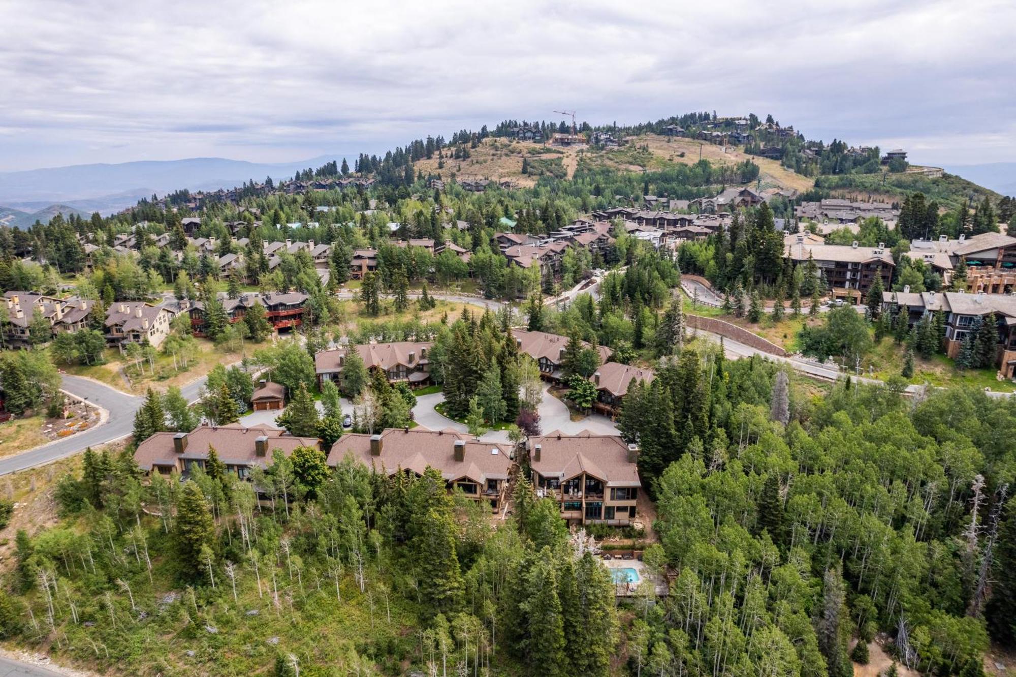 Deer Valley Little Belle Ultimate Ski Getaway, Sleeps 14, Luxury Design, Private Hot Tub, Парк-Сити Экстерьер фото