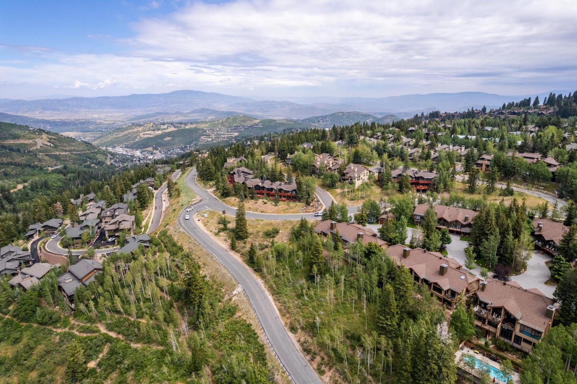 Deer Valley Little Belle Ultimate Ski Getaway, Sleeps 14, Luxury Design, Private Hot Tub, Парк-Сити Экстерьер фото